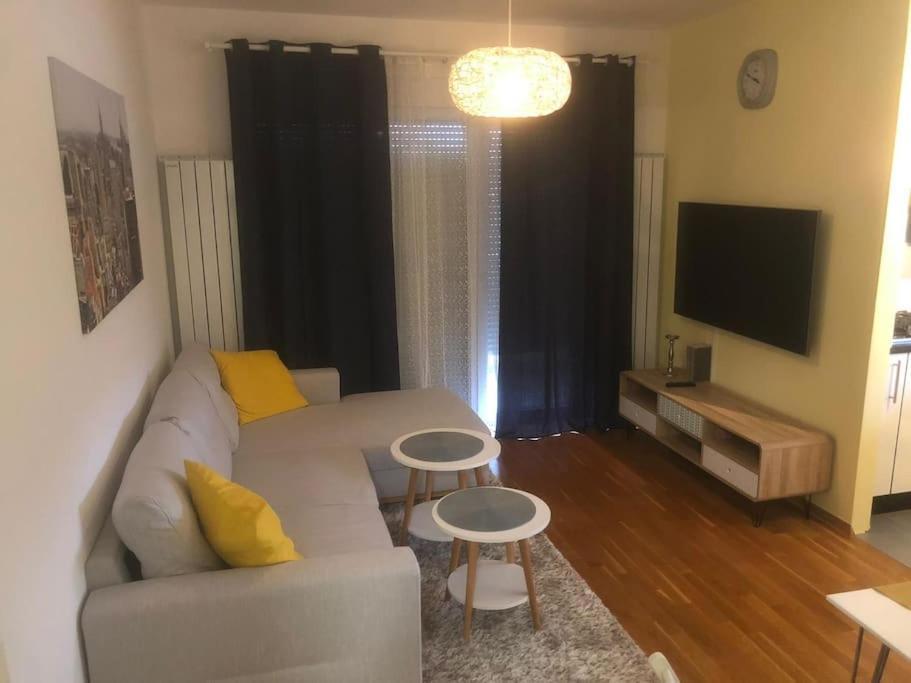 Apartman Arena-Velesajam Vito Zagreb Exterior photo